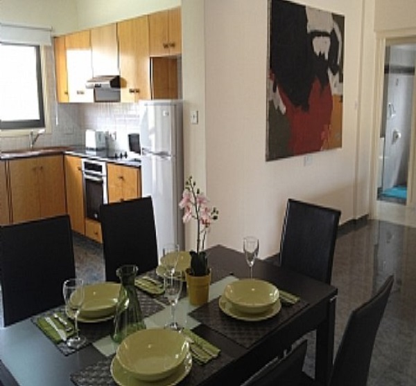 3 bedroom flat with wifi in Larnaca town centre